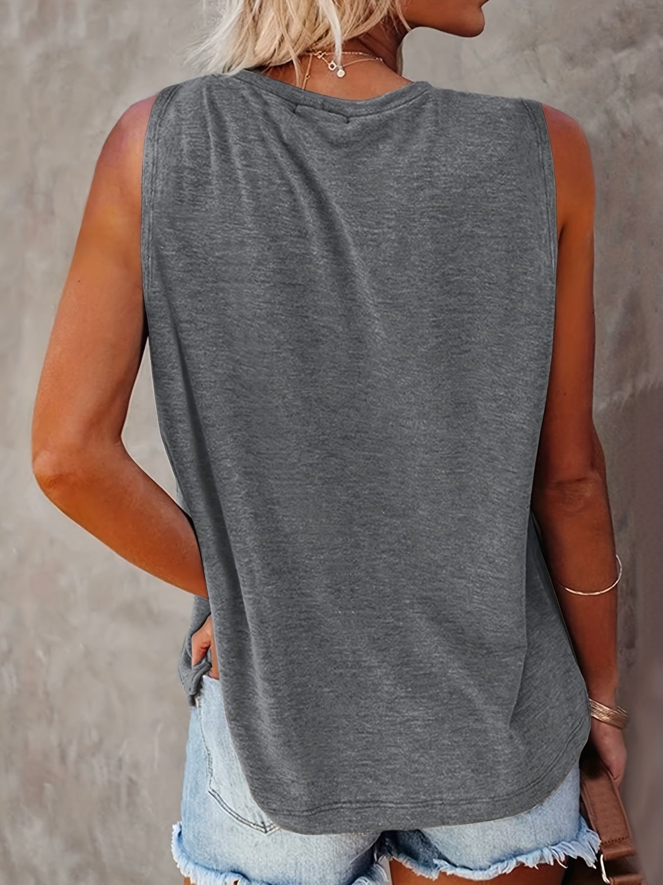 Damen Tanktop mit Boho Sonne-Mond Print – Lässiges Sommer-Shirt im Ethno-Stil