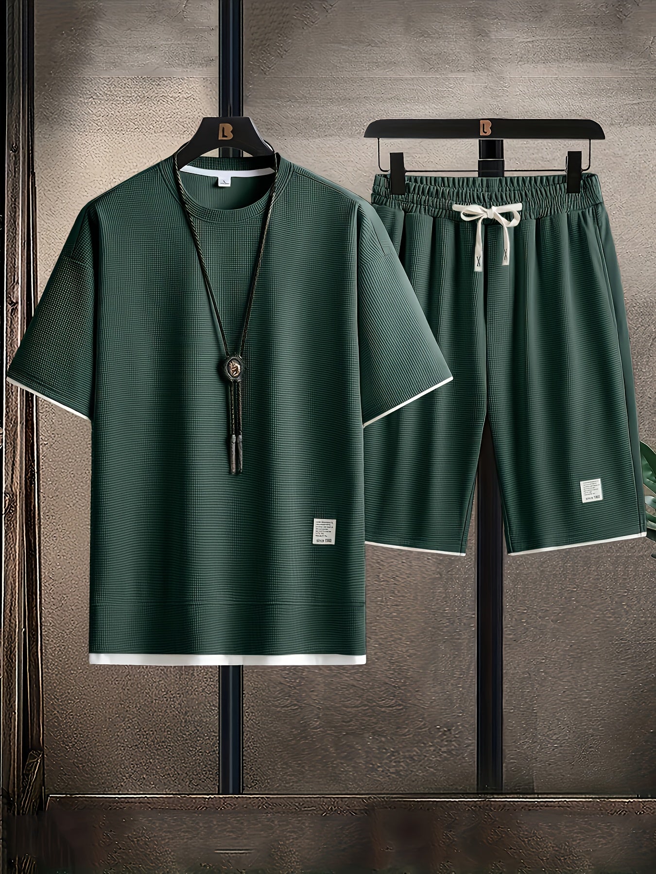 Herren Freizeit Outfit Set – Modernes T-Shirt und Shorts für Alltag & Sport