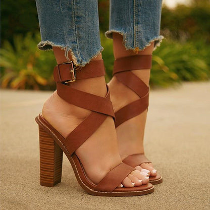 Clara – Damen-Sandaletten mit Blockabsatz