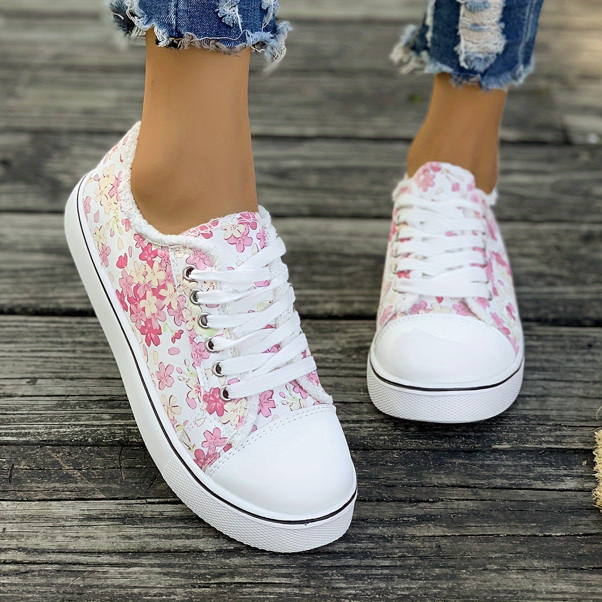 Damen Sneaker mit Blumenmuster – Modische Freizeitschuhe für Alltag und Freizeit
