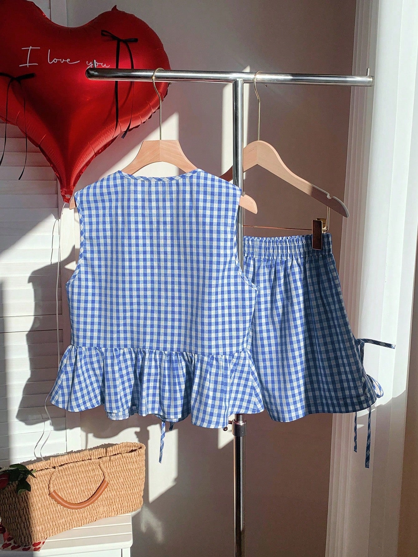 Damen Zweiteiliges Set mit Streifen, Schleifen und Volant – Elegantes Sommer Outfit