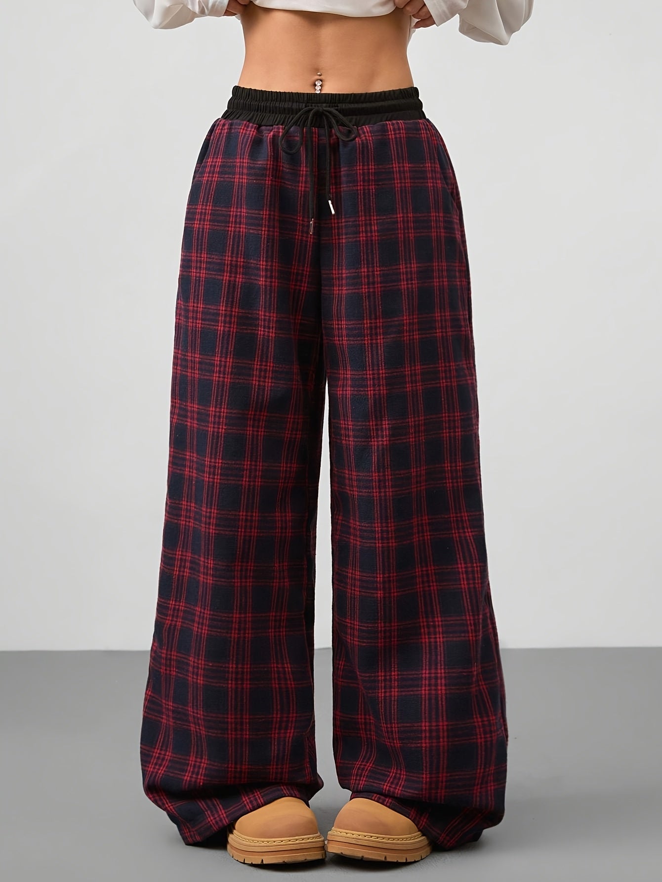 Damen Weite Freizeit-Hose mit Karomuster und Tunnelzug – Lässiger Streetstyle für Alltag & Wochenende