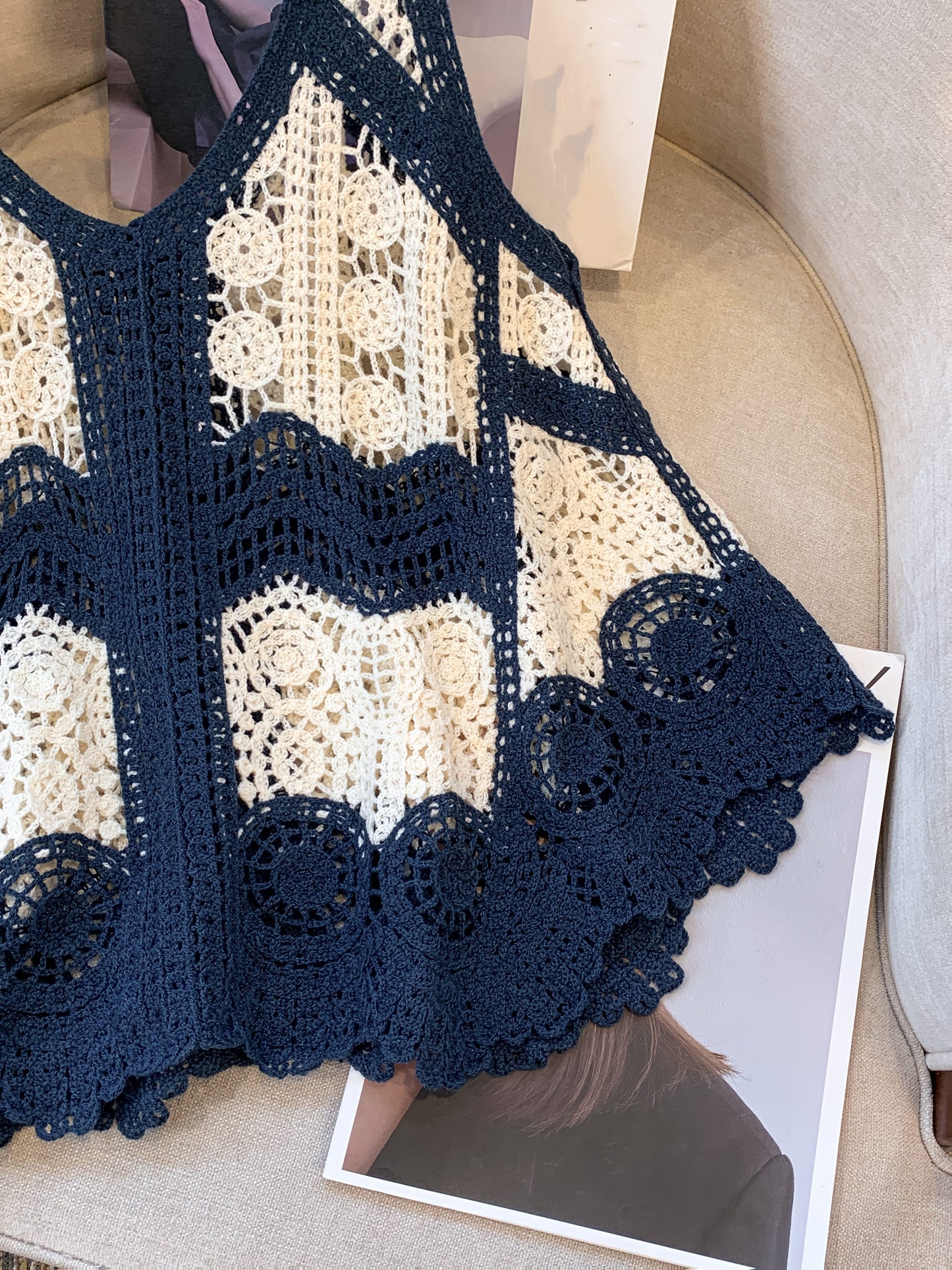 Damen Boho Häkel-Top im Vintage Stil – Ärmelloses Oberteil für kreative Sommer-Looks