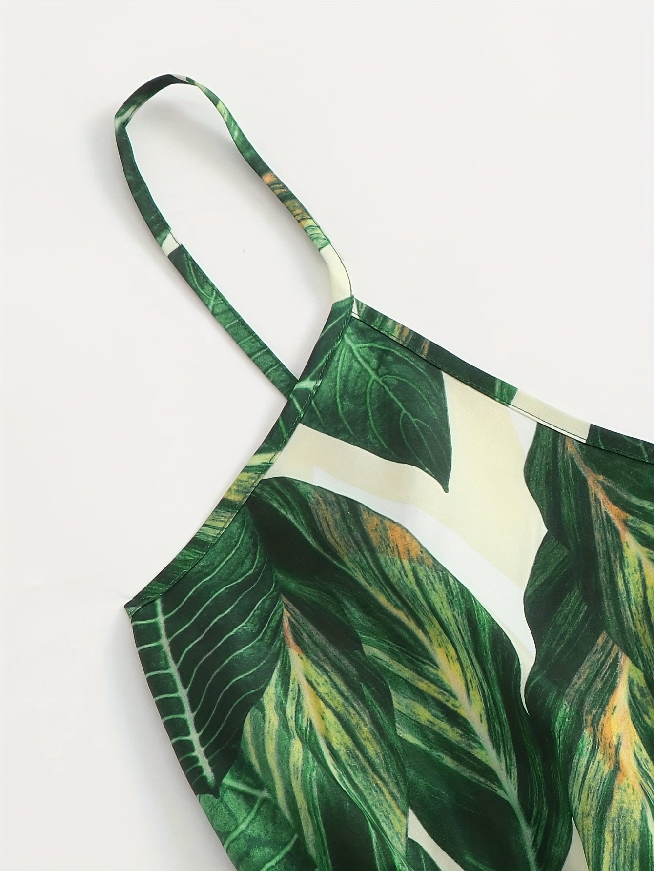 Damen Jumpsuit im tropischen Look – Sommerlicher Einteiler für Urlaub & Freizeit