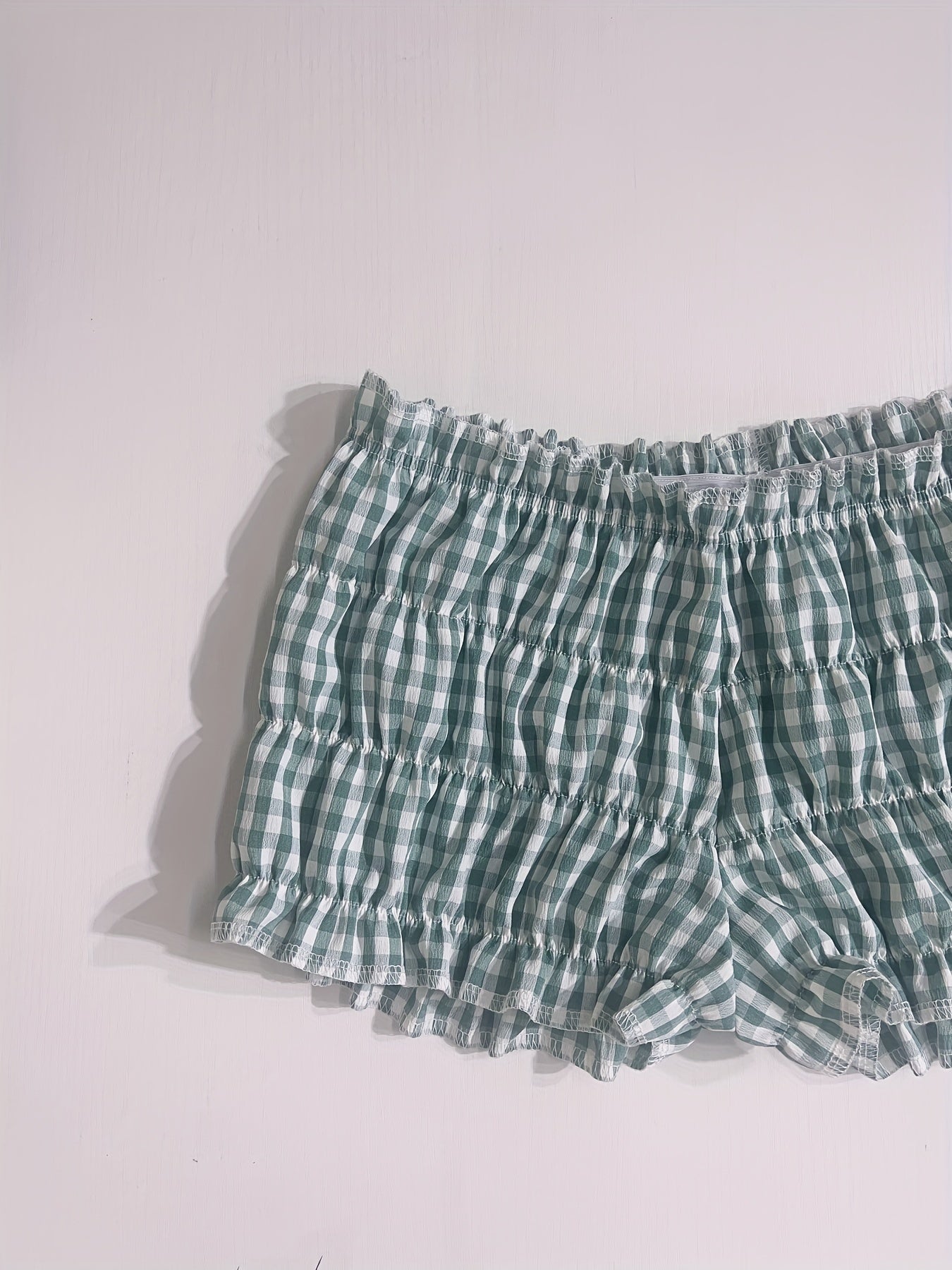 Damen Y2K Karo Rüschen Shorts – Vintage Style Loungewear & Pyjamashorts