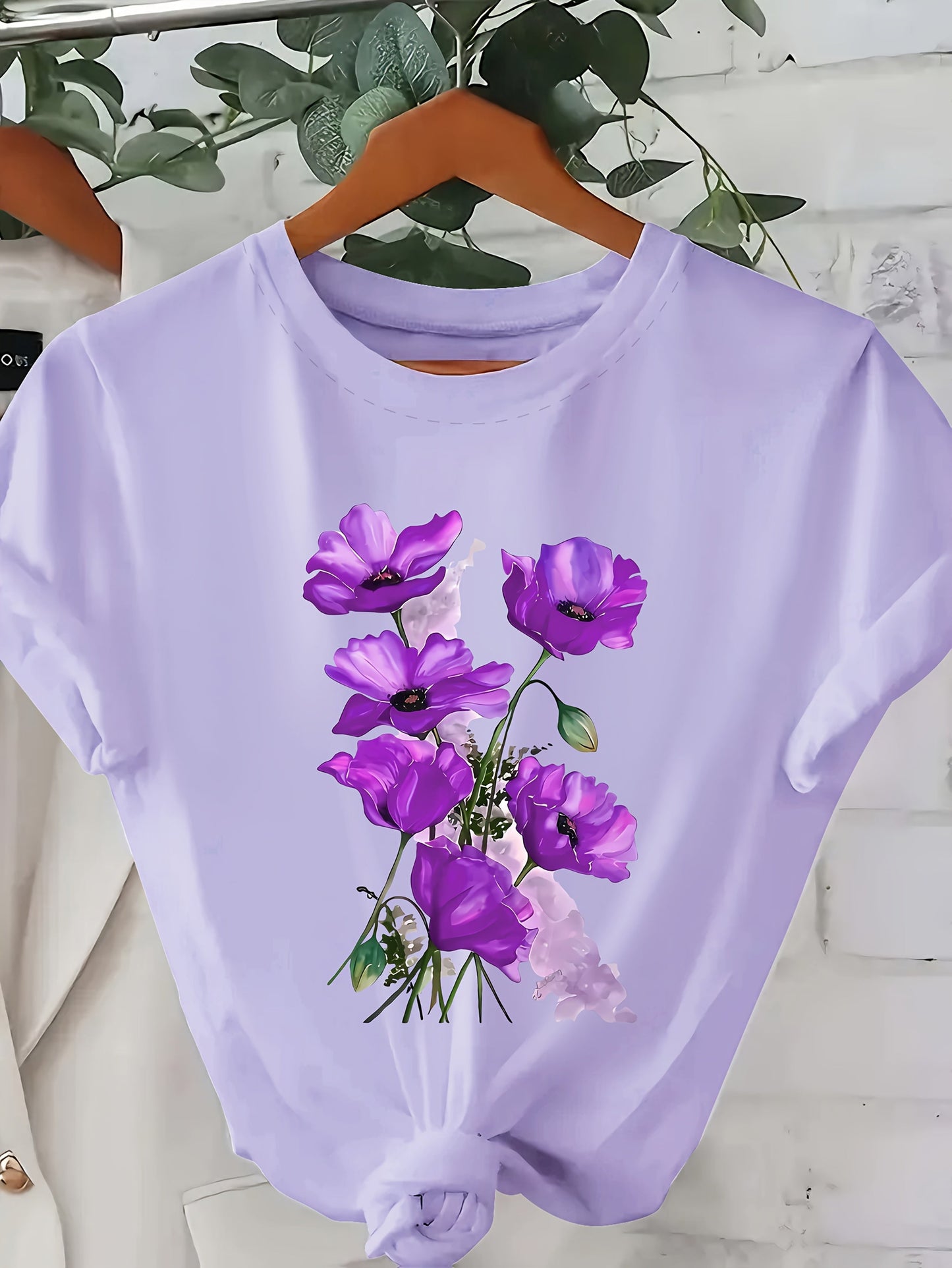 Damen T-Shirt mit Blumenprint – Modisches Freizeitshirt mit Mohnblumen Design