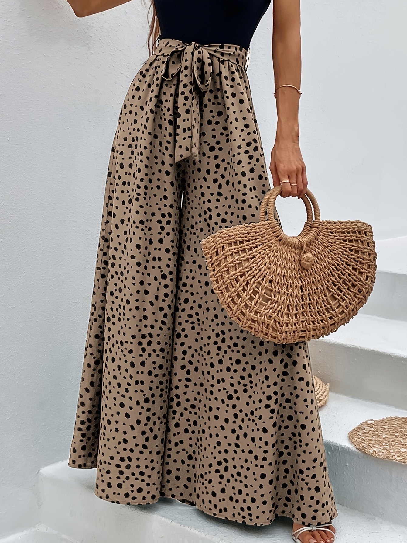 Damen Elegante Weite Hose mit Punktemuster und Bindegürtel – Perfekt für Freizeit und Sommer