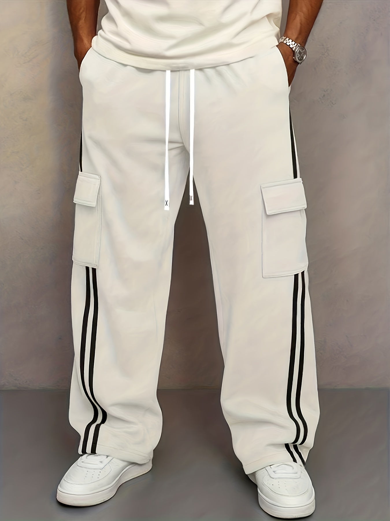 Herren Cargo Jogginghose mit Streifen und Taschen – Streetwear Style, Sportlich & Lässig