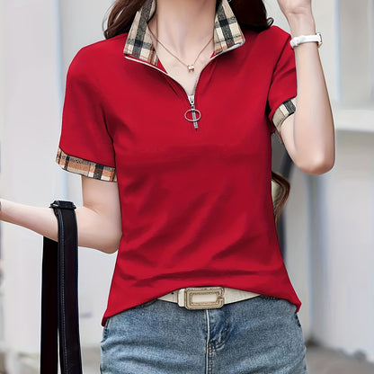 Damen Poloshirt mit Reißverschluss-Kragen und Karodetails – Modisches Freizeitshirt für Alltag und Ausgehen