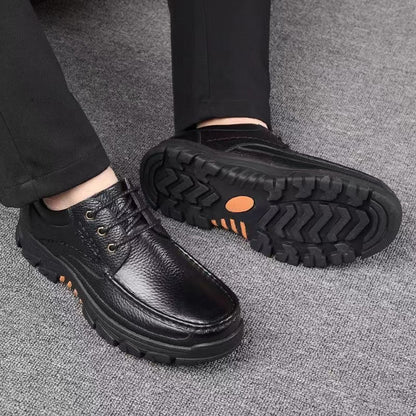 Herren Outdoor Freizeitschuhe – Robuster Business-Look für Alltag und Abenteuer