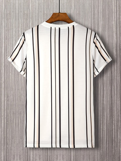 Herren T-Shirt mit vertikalem Streifenmuster und modernem Grafik-Print – Freizeit & Streetstyle
