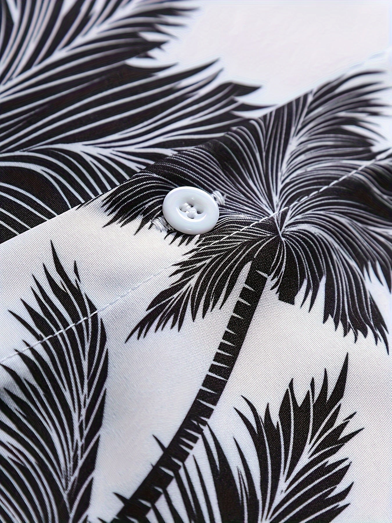 Herren Sommer Freizeit Set – Kurzarm Hemd mit Palmenmuster & Shorts, Perfekt für Urlaub und Strand