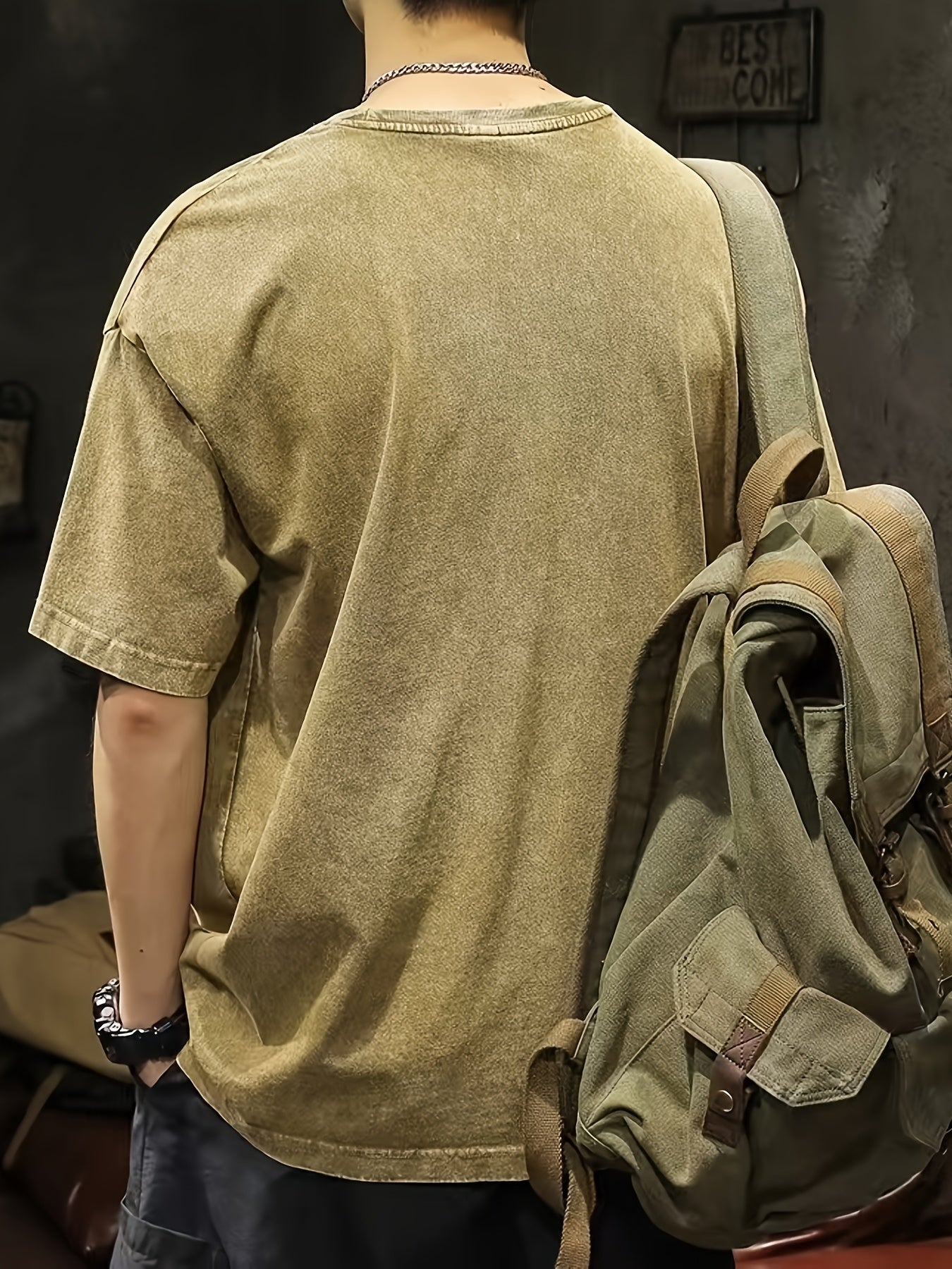 Herren Oversize Streetwear T-Shirt mit Prägung – Urban Style Kurzarm Freizeitshirt