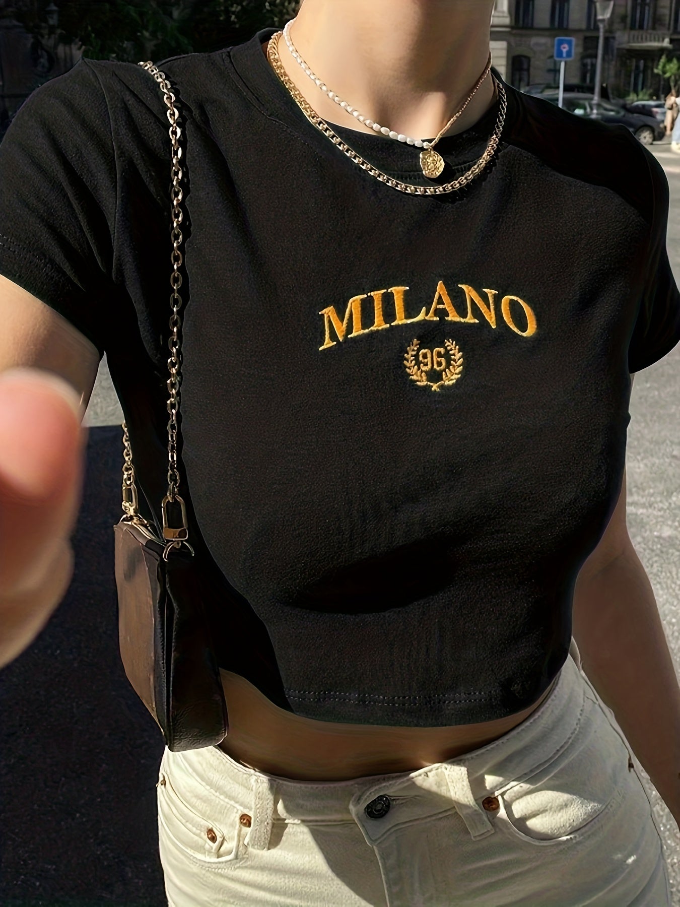 Damen Crop T-Shirt Milano Stickerei Streetwear Y2K Style