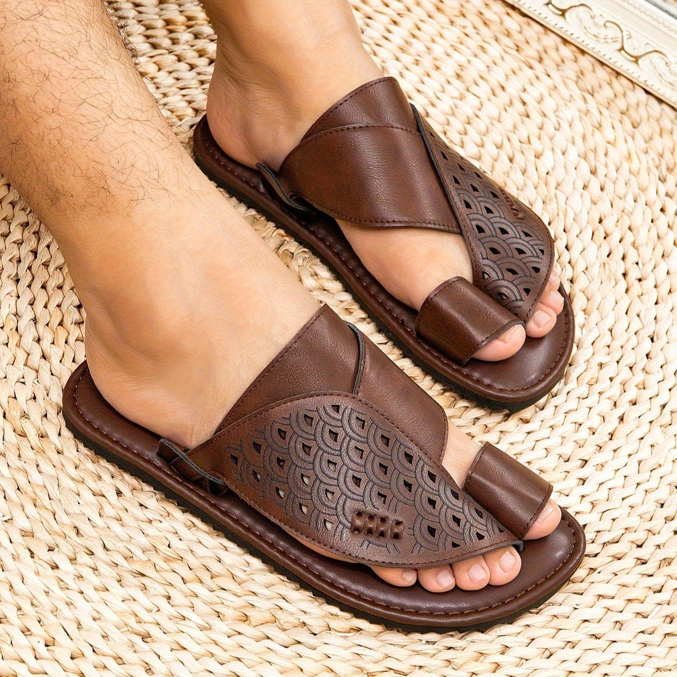 Herren Komfort-Pantoletten mit Zehenschlaufe und modernem Schnitt – Elegante Sandalen für Alltag und Anlass