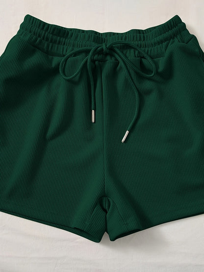 Damen Freizeit Zweiteiler Set – Geripptes Crop Top & Shorts, Sportlich & Modern für Alltag und Entspannung