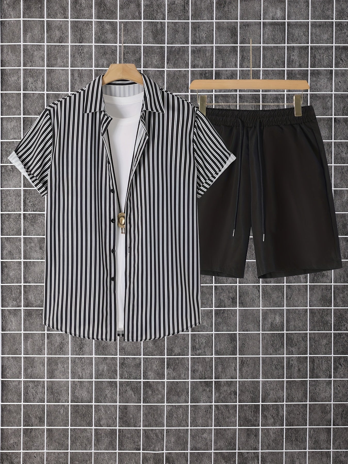 Herren Freizeit Set – Gestreiftes Hemd mit Shorts, Moderner Sommer-Look