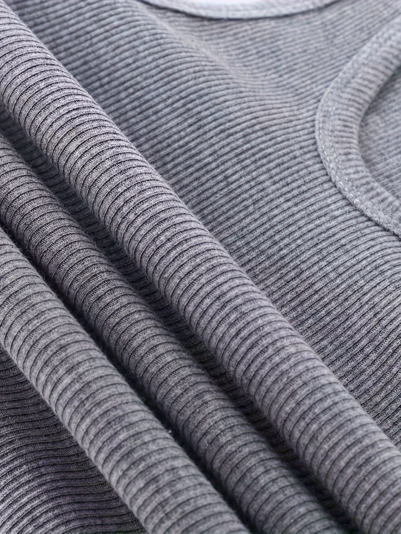 Herren Tanktop im sportlichen Stil – Figurbetontes Basic für Fitness und Freizeit