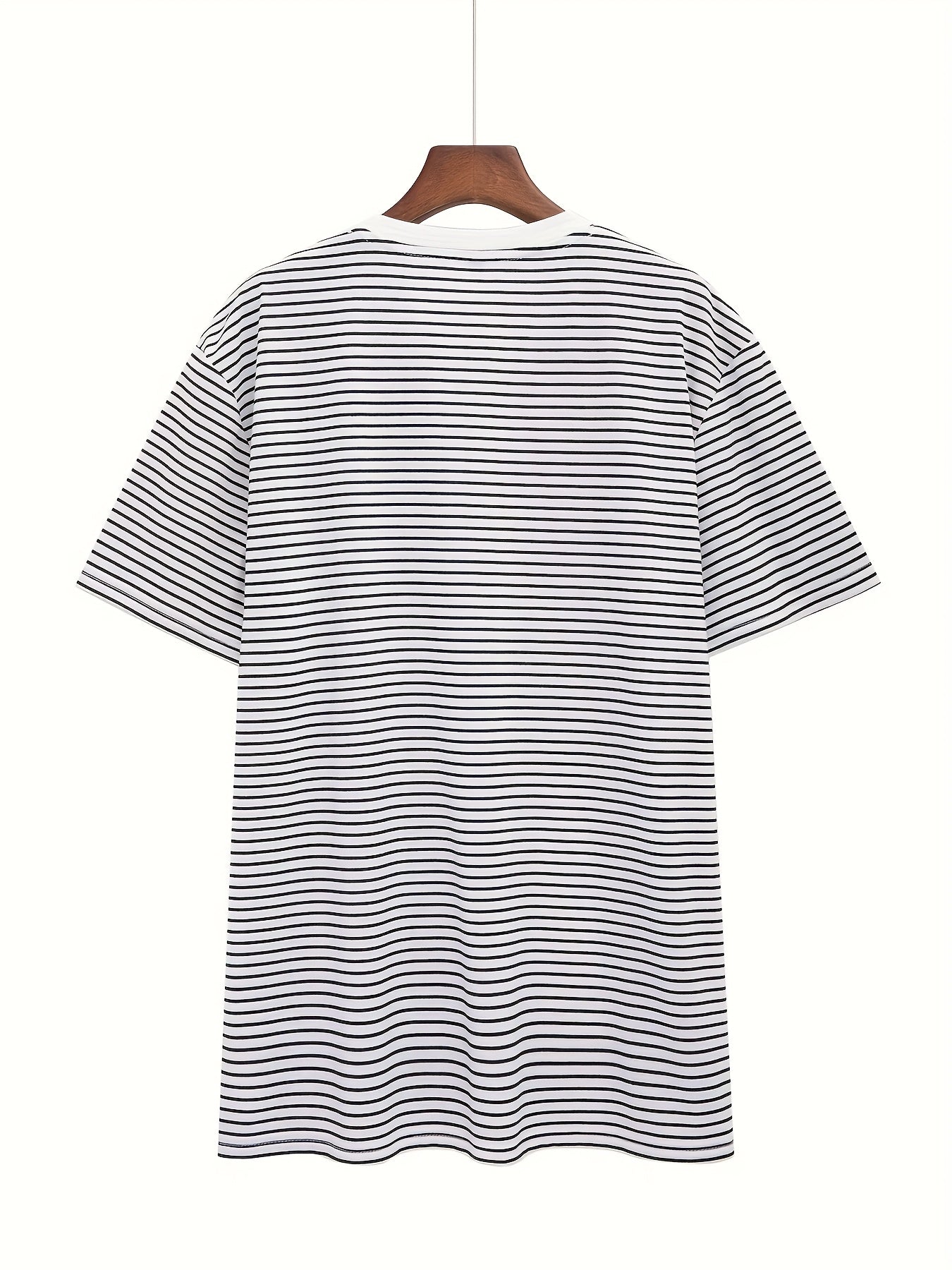 Herren T-Shirt mit Streifenmuster – Kurzarm, Zeitloser Stil, Vielseitig für Alltag und Freizeit