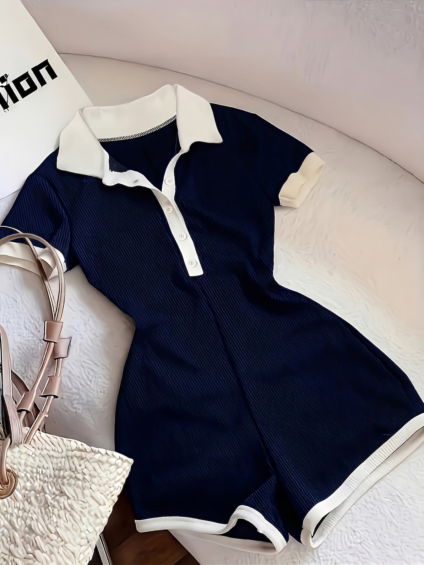 Damen Einteiler Polokleid mit kurzen Ärmeln – Stilvoller Freizeit-Jumpsuit für Alltag und Urlaub