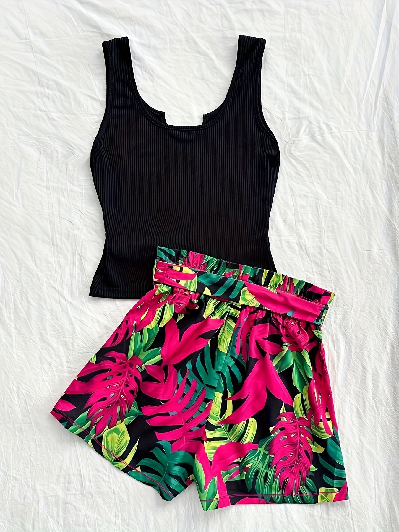 Damen Zweiteiler Set – Stylisches Top mit Tropenmuster Shorts für Urlaub und Freizeit