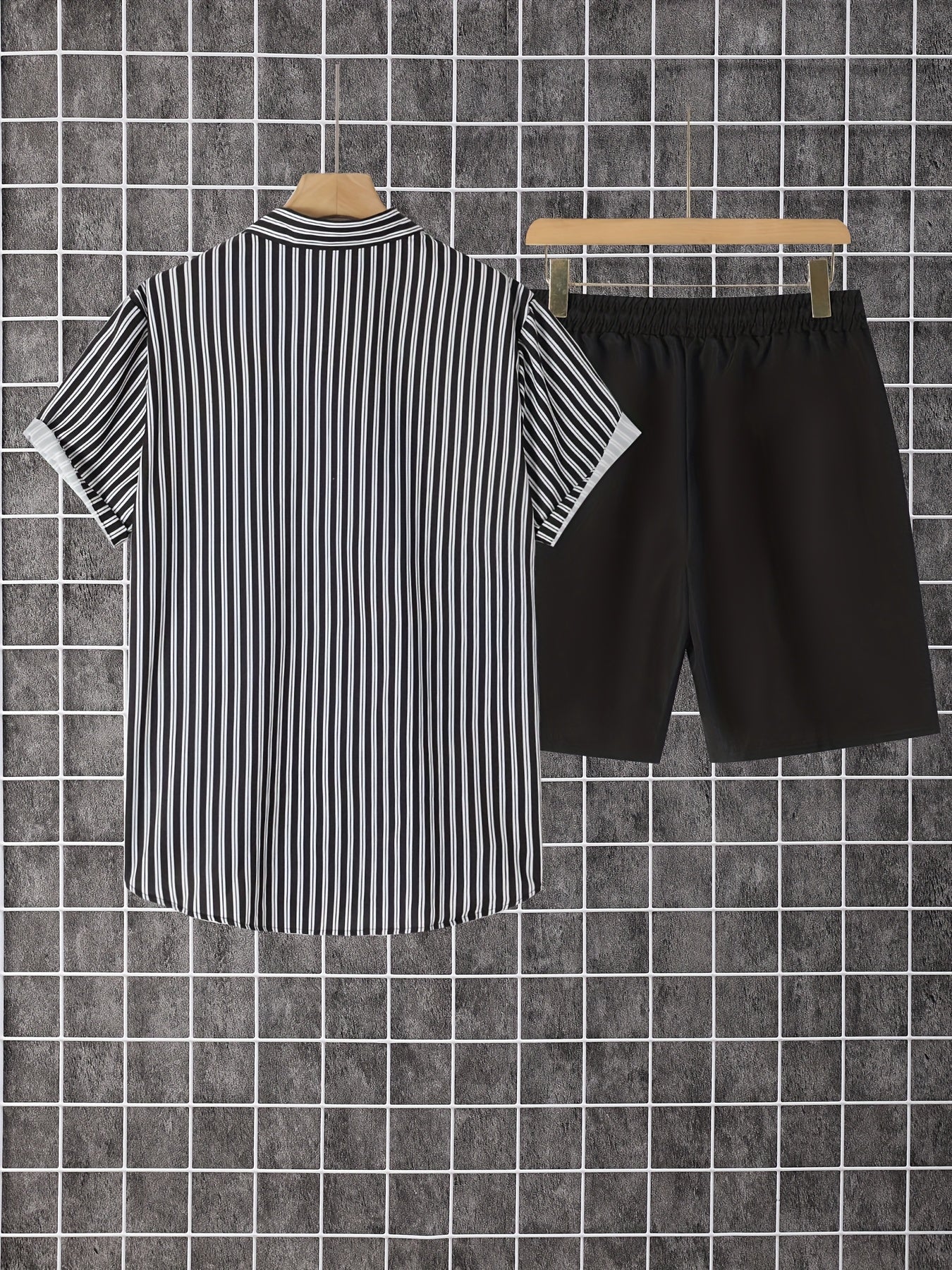Herren Freizeit Set – Gestreiftes Hemd mit Shorts, Moderner Sommer-Look