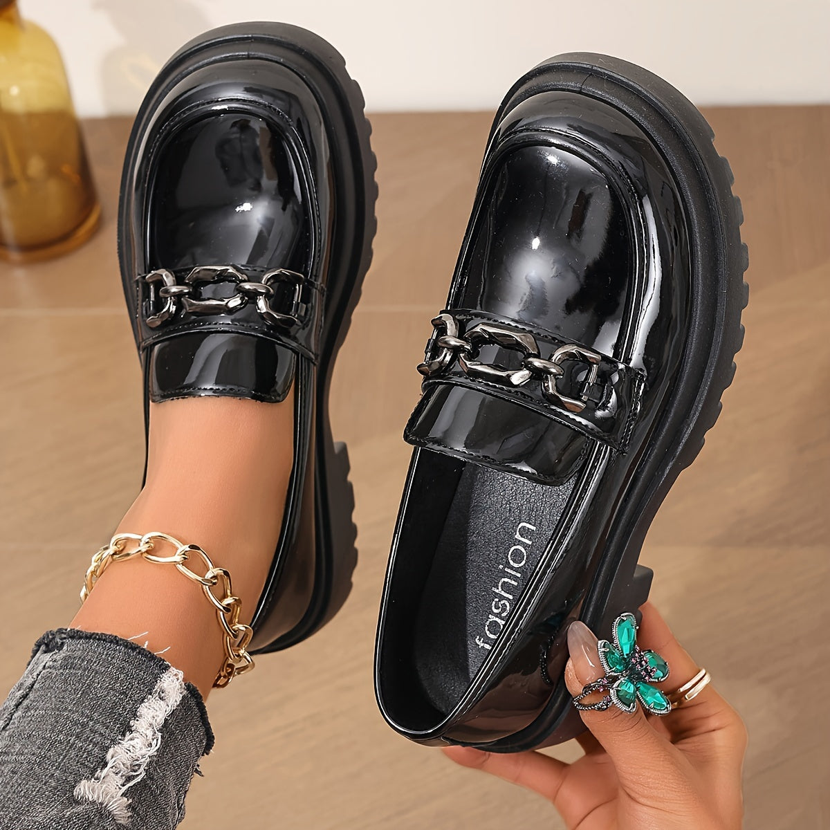 Damen Loafer mit Kettenverzierung – Elegante Slip-On Schuhe für Alltag & Büro