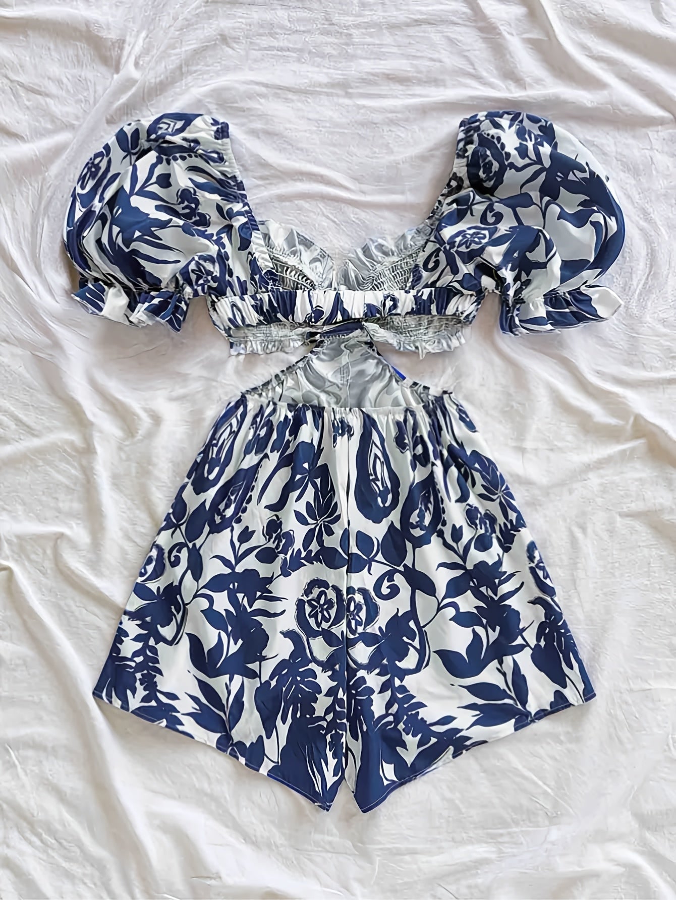 Damen Jumpsuit mit Tropenmuster und Puffärmeln – Perfekt für Urlaub, Strand & Sommerfeste