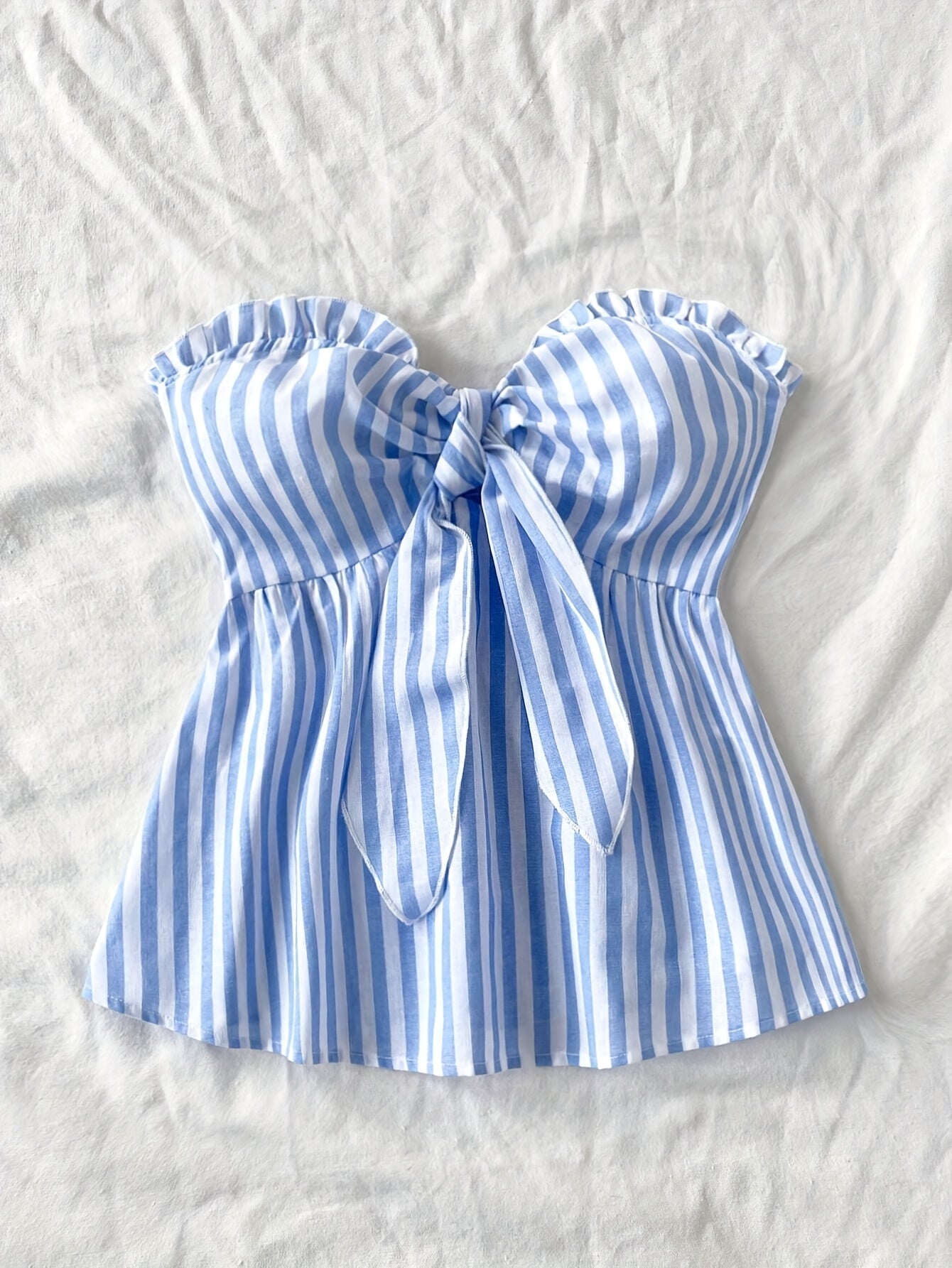 Damen Bandeau-Top mit Schleifen-Detail und Streifen – Stylisches, schulterfreies Oberteil für Freizeit und Ausgehen