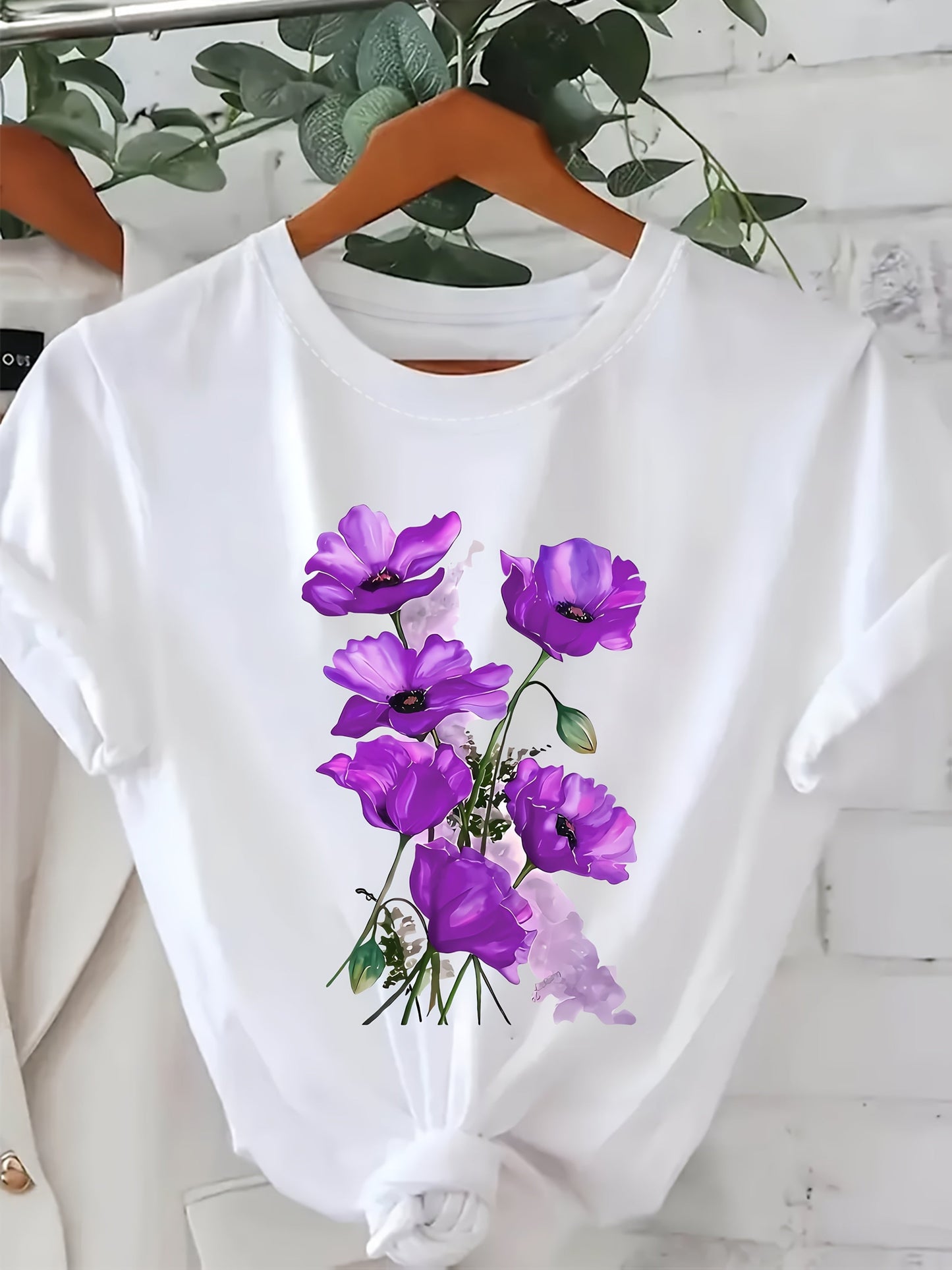 Damen T-Shirt mit Blumenprint – Modisches Freizeitshirt mit Mohnblumen Design