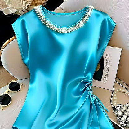 Damen Elegante Satinbluse mit Perlenkragen und Raffdetails – Stilvolle Kurzarm-Bluse für festliche Anlässe