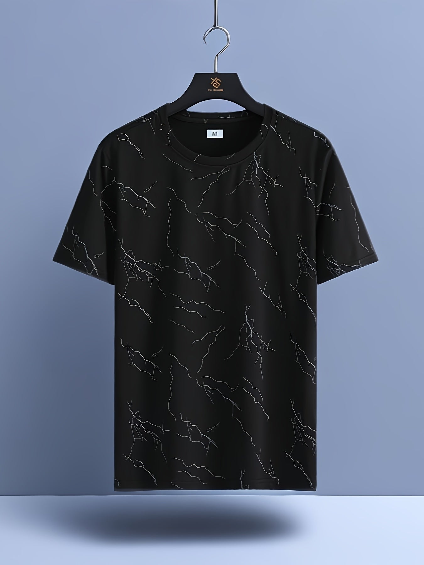 Herren T-Shirt mit modernem Blitzmuster – Stilvolles Freizeitshirt