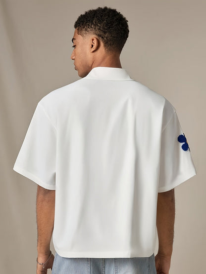Herren Freizeit-Hemd mit Blumenstickerei und kurzem Ärmel – Modernes, verspieltes Design für Alltag und Ausgehen