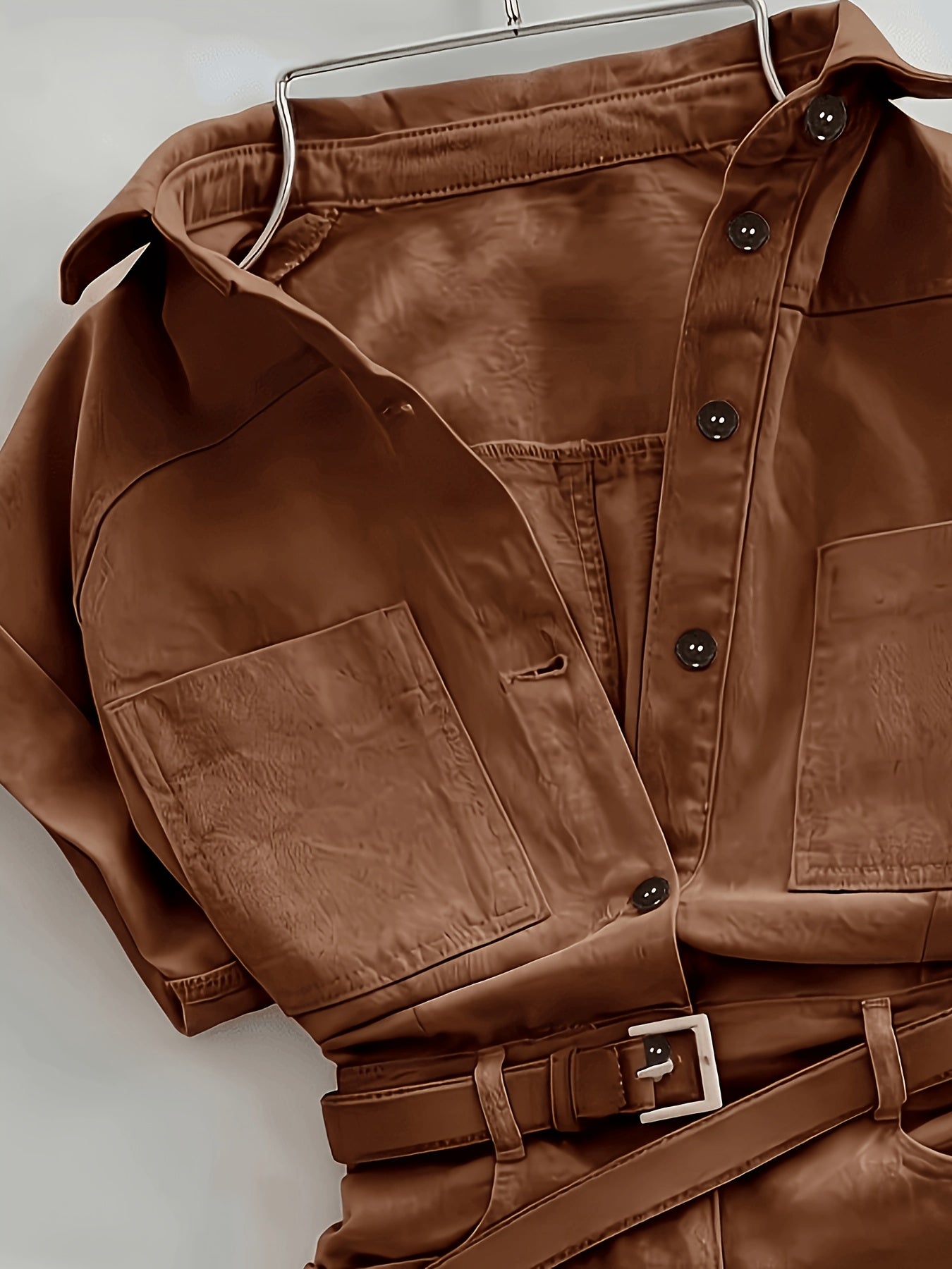 Damen Utility-Style Overall mit Gürtel und Kurzarm – Modischer Einteiler für Alltag und Freizeit