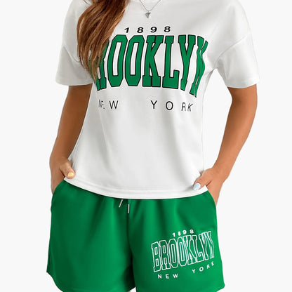 Damen Streetstyle Zweiteiler Set – Brooklyn New York Print T-Shirt und Shorts, Urban Freizeit Outfit