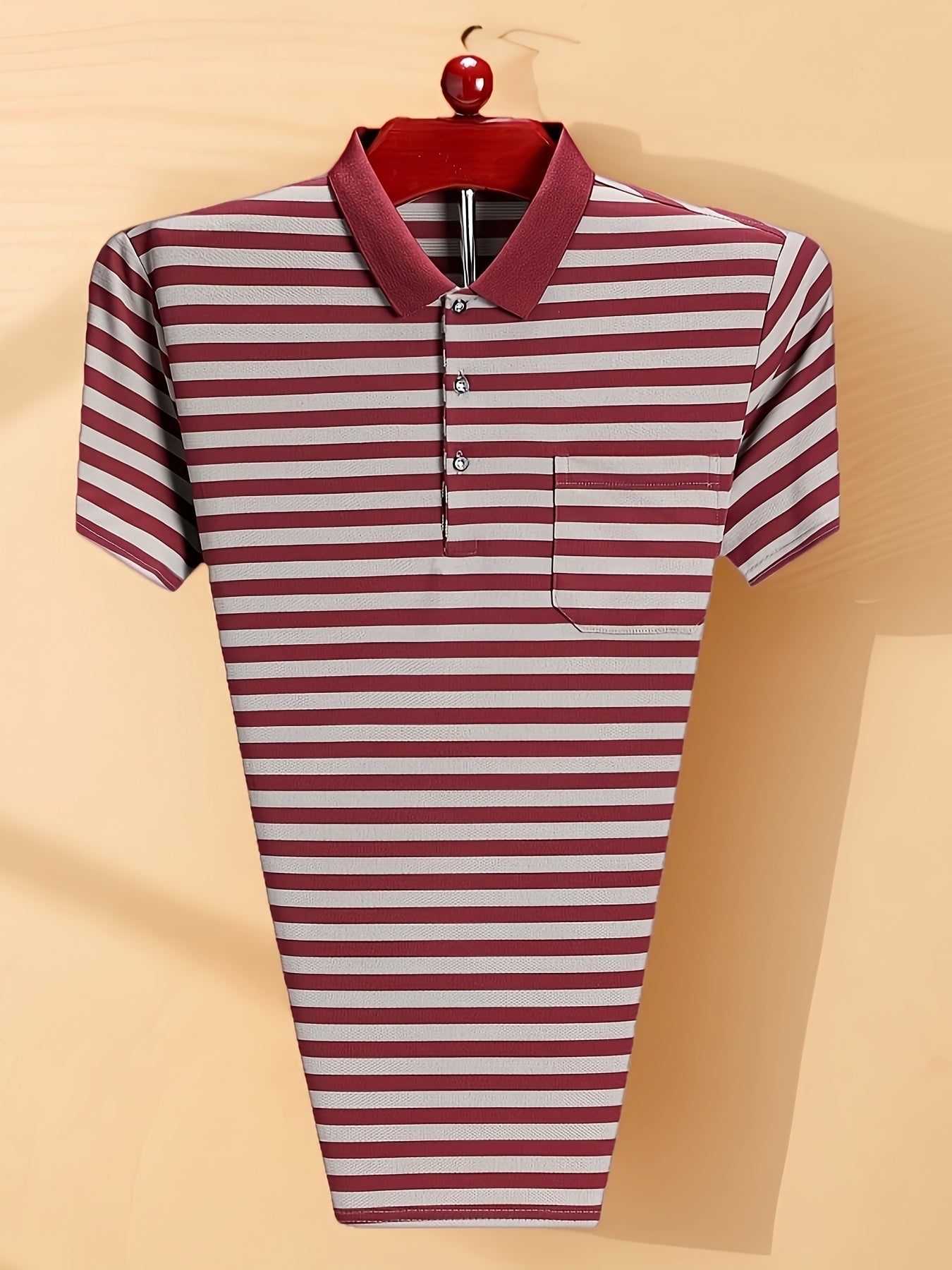 Herren Polohemd mit Streifenmuster und Brusttasche – Klassischer Freizeit-Look