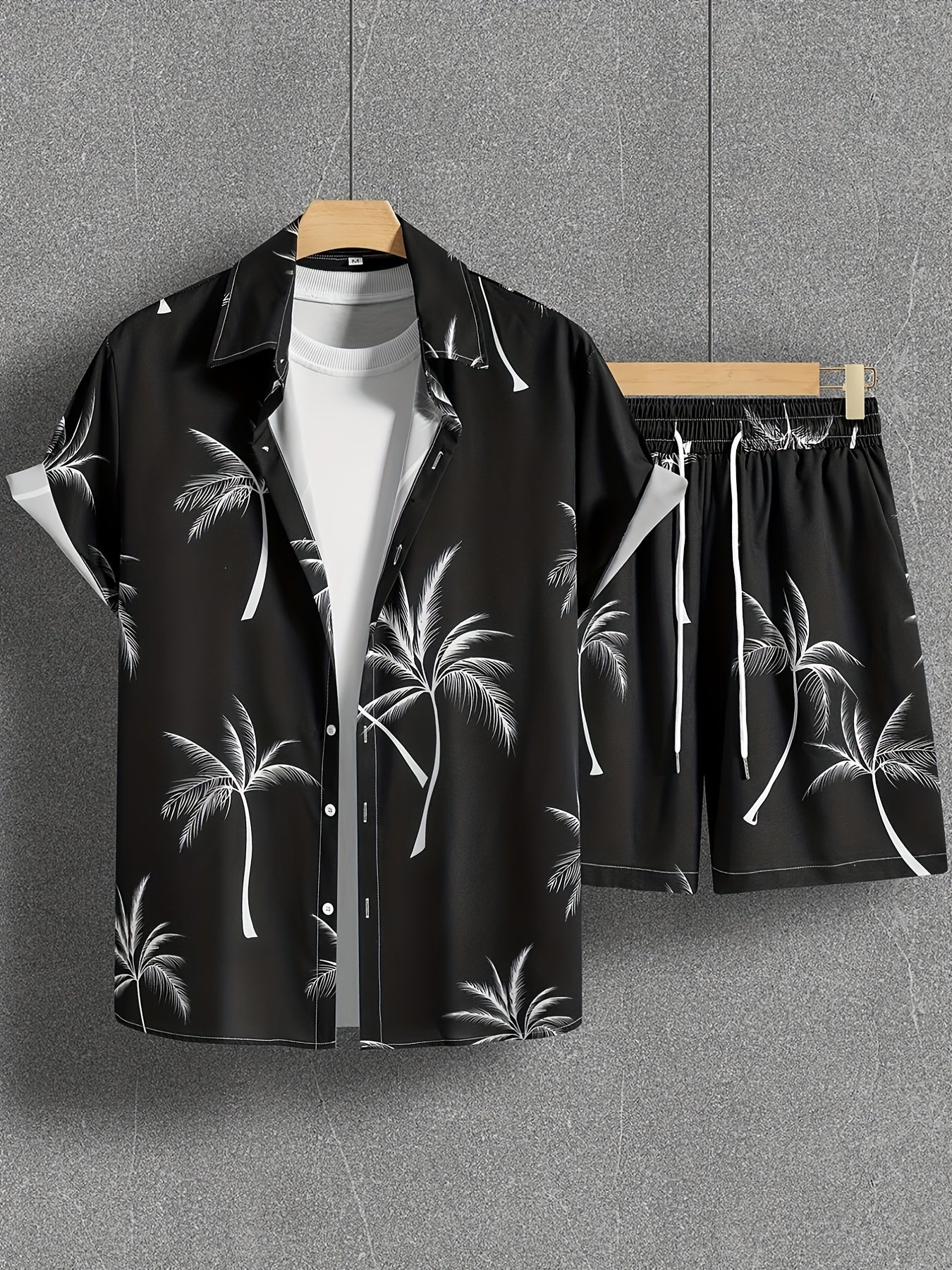Herren Set Kurzarm Hemd und Shorts mit Palmenmuster – Lässiges Urlaubsoutfit