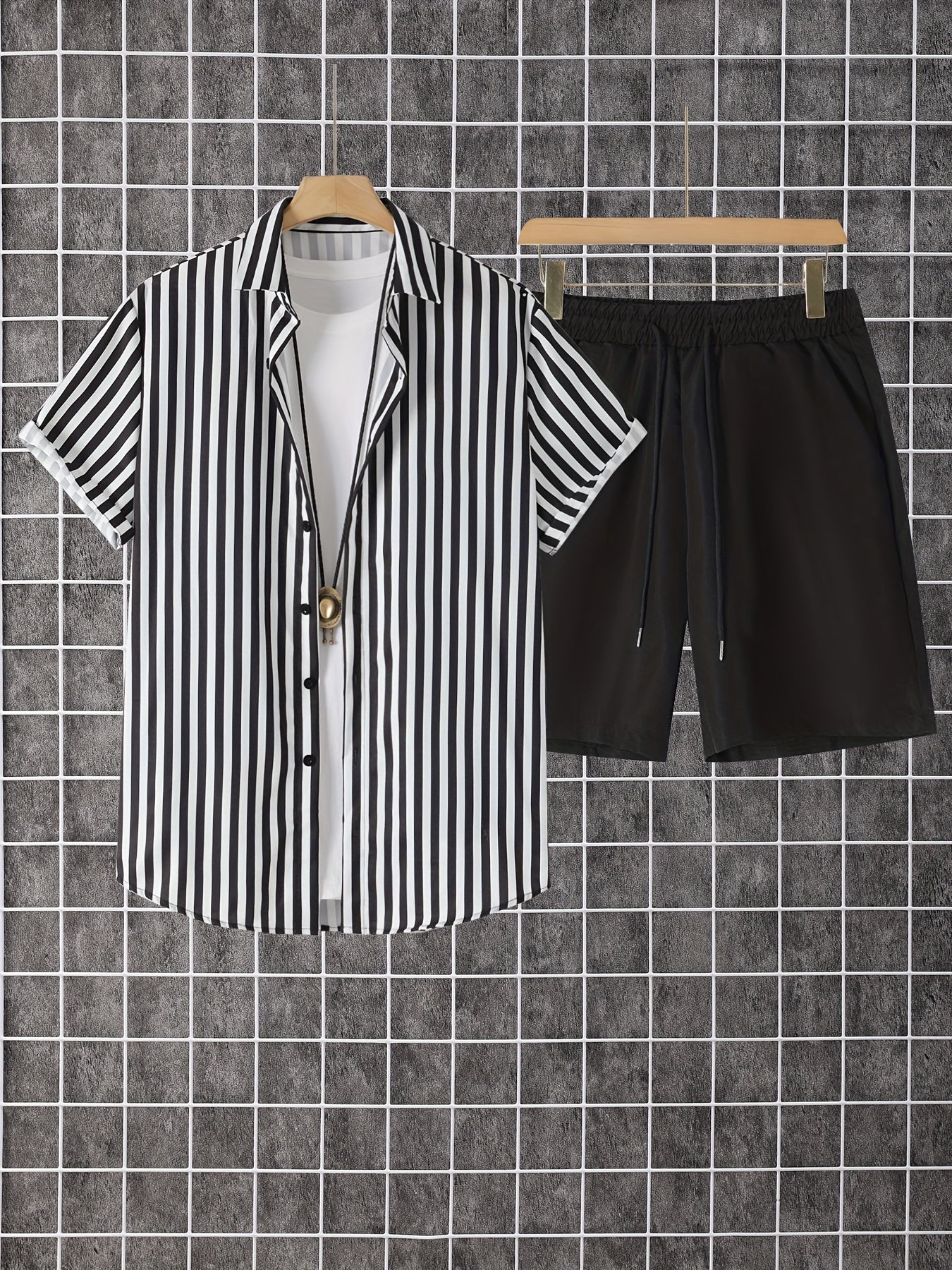Herren Freizeit Set – Gestreiftes Hemd mit Shorts, Moderner Sommer-Look