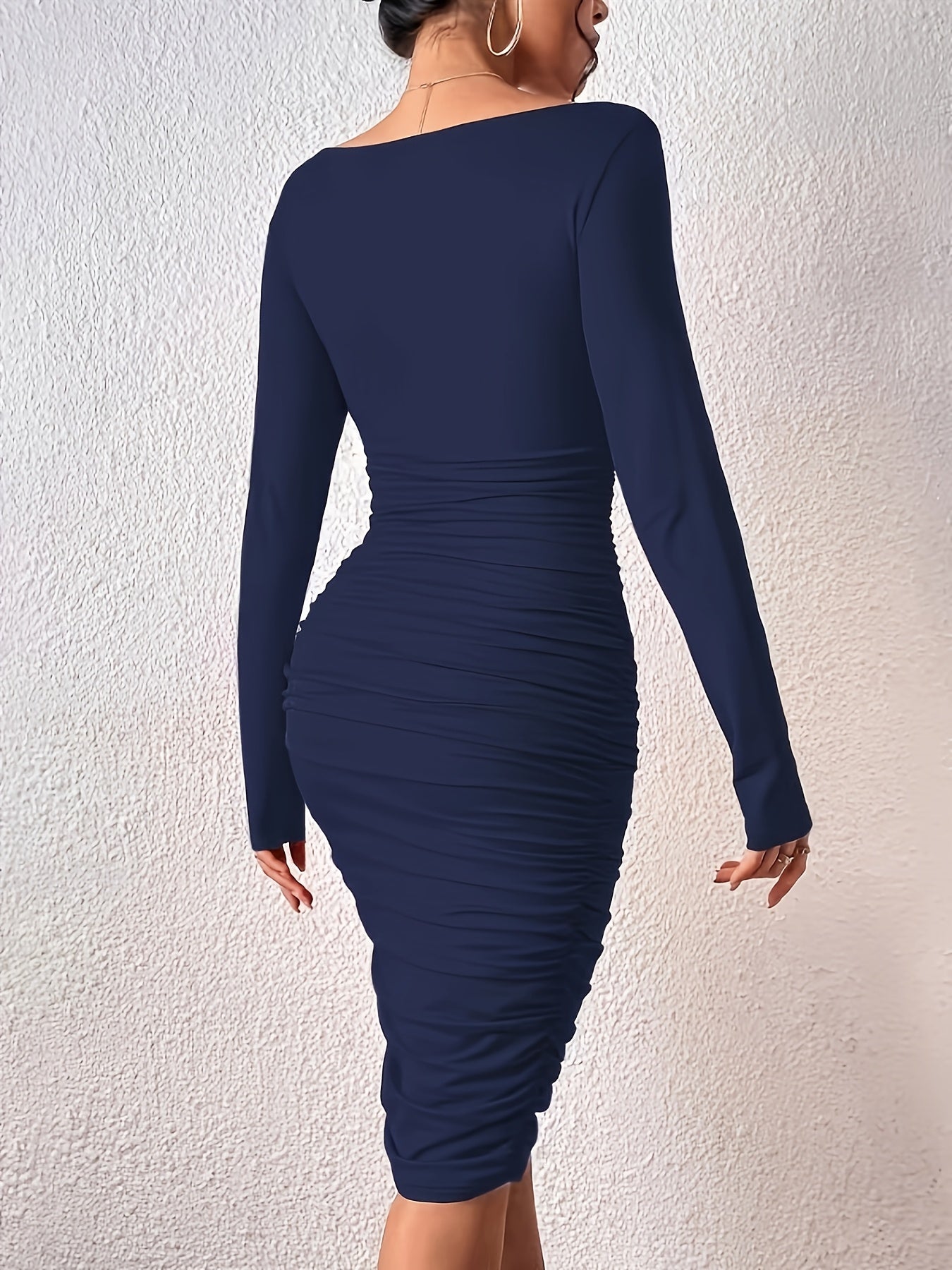 Damen Elegantes Bodycon-Kleid mit V-Ausschnitt und Raffungen – Perfekt für Abend und besondere Anlässe