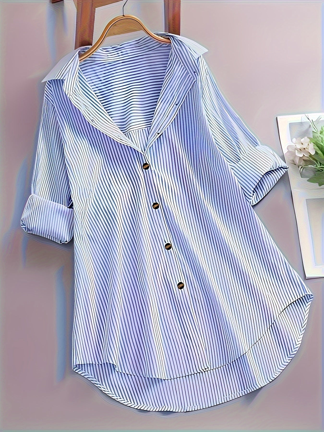 Damen Longbluse mit Streifenmuster und Knopfleiste – Modisches Hemd für Business und Freizeit