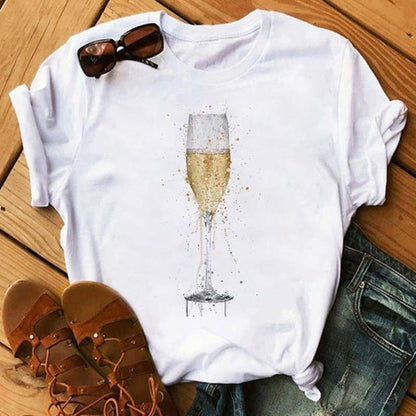 Jasmine – Kawaii T-Shirt mit Roségold-Weinglas