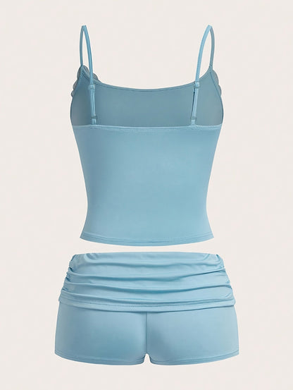 Damen Pyjama-Set mit Spaghettiträgern und Shorts – Feminine Loungewear für entspannte Nächte