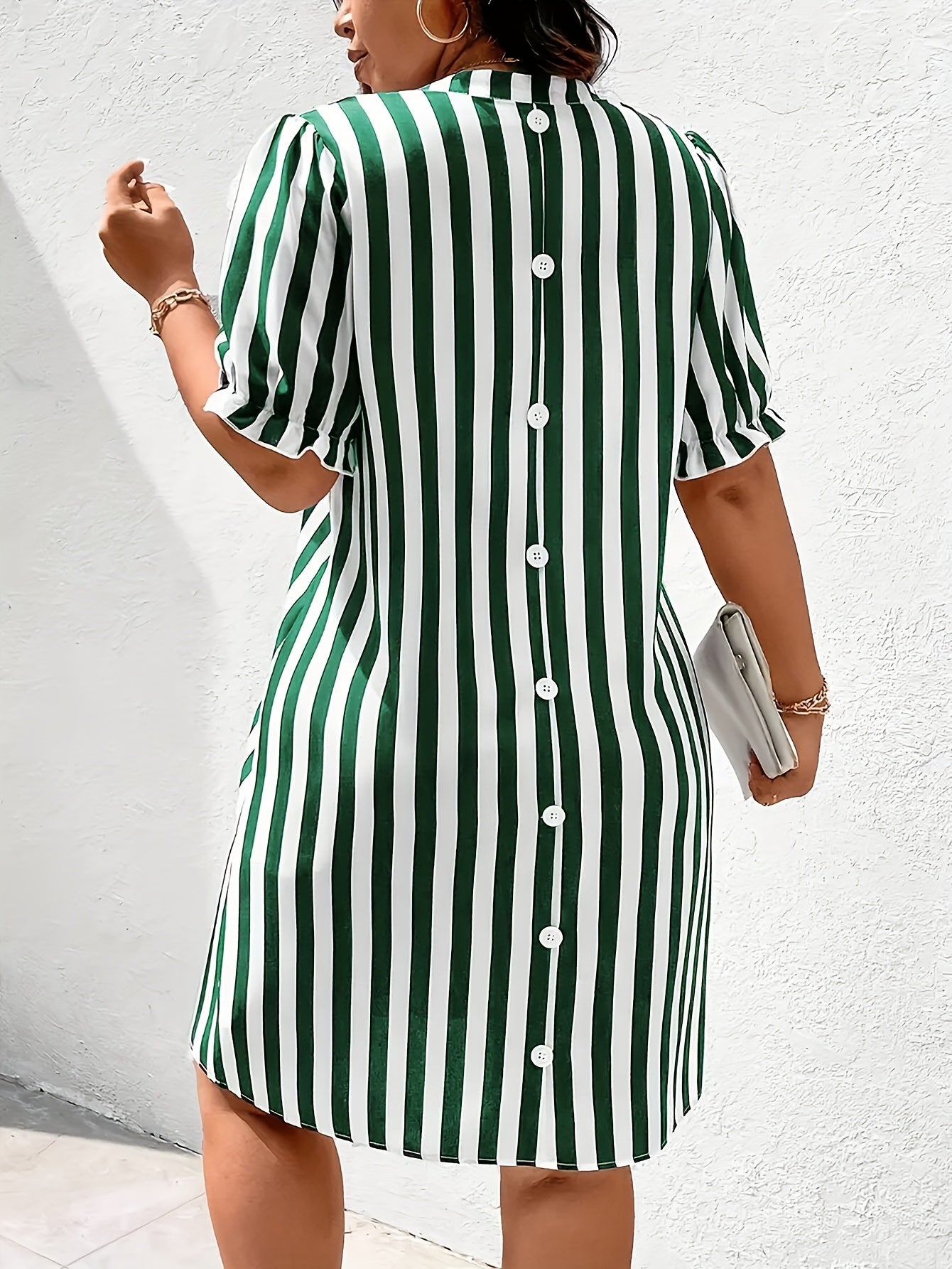 Damen Streifen-Shirtkleid mit V-Ausschnitt für Alltag und Büro, elegant und bequem