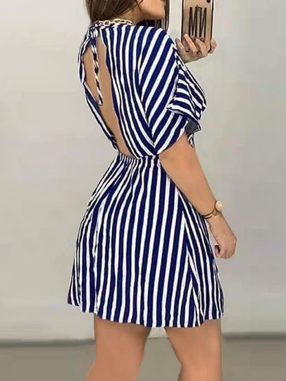 Damen Kurzarm Rückenfreies Streifen Sommer Minikleid für Freizeit und Party