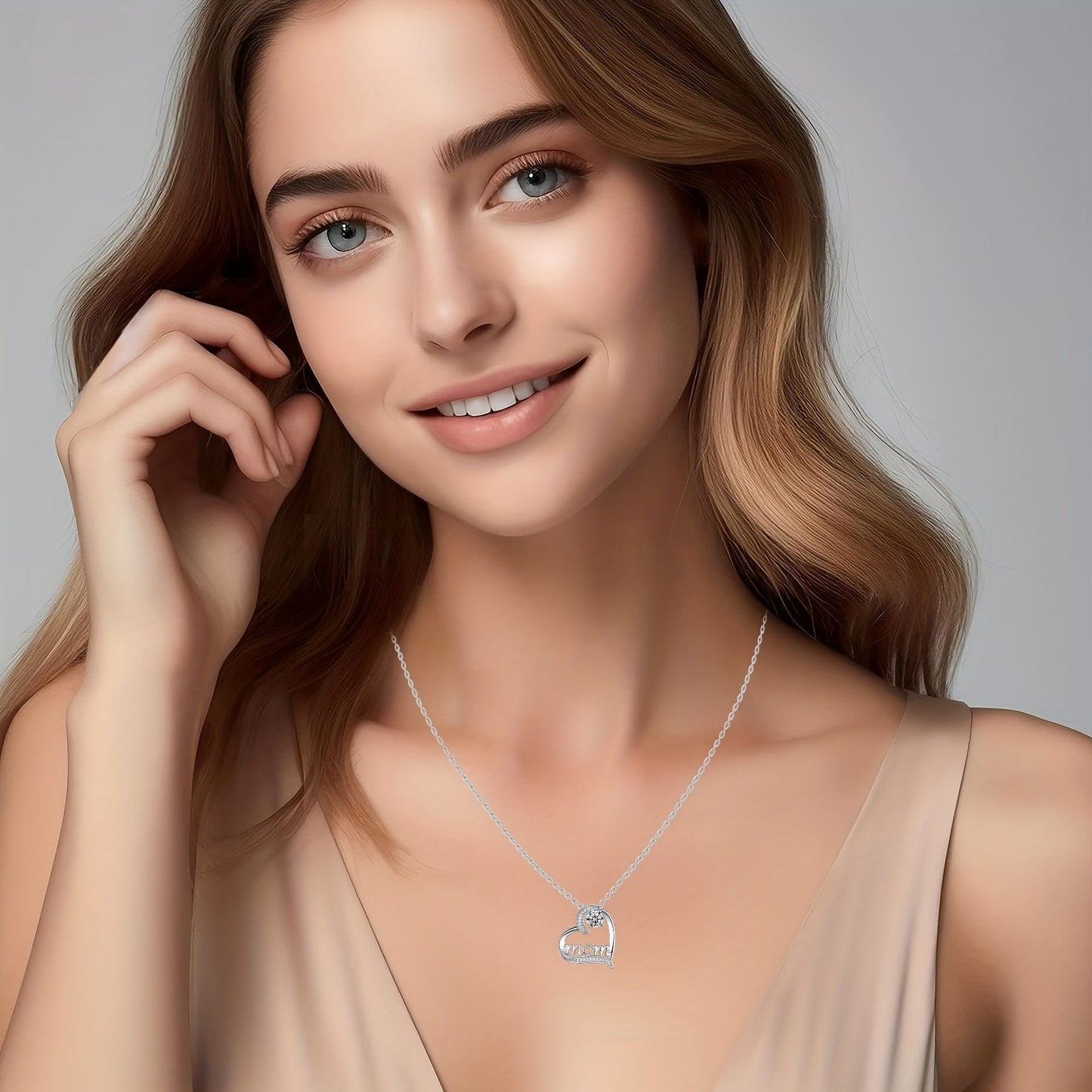 Herz Anhänger Schmuckset für Damen – Muttertagsgeschenk mit "Mom" Gravur und ewiger Rose – Elegante Geschenkbox für Mütter