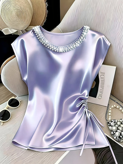 Damen Elegante Satinbluse mit Perlenkragen und Raffdetails – Stilvolle Kurzarm-Bluse für festliche Anlässe