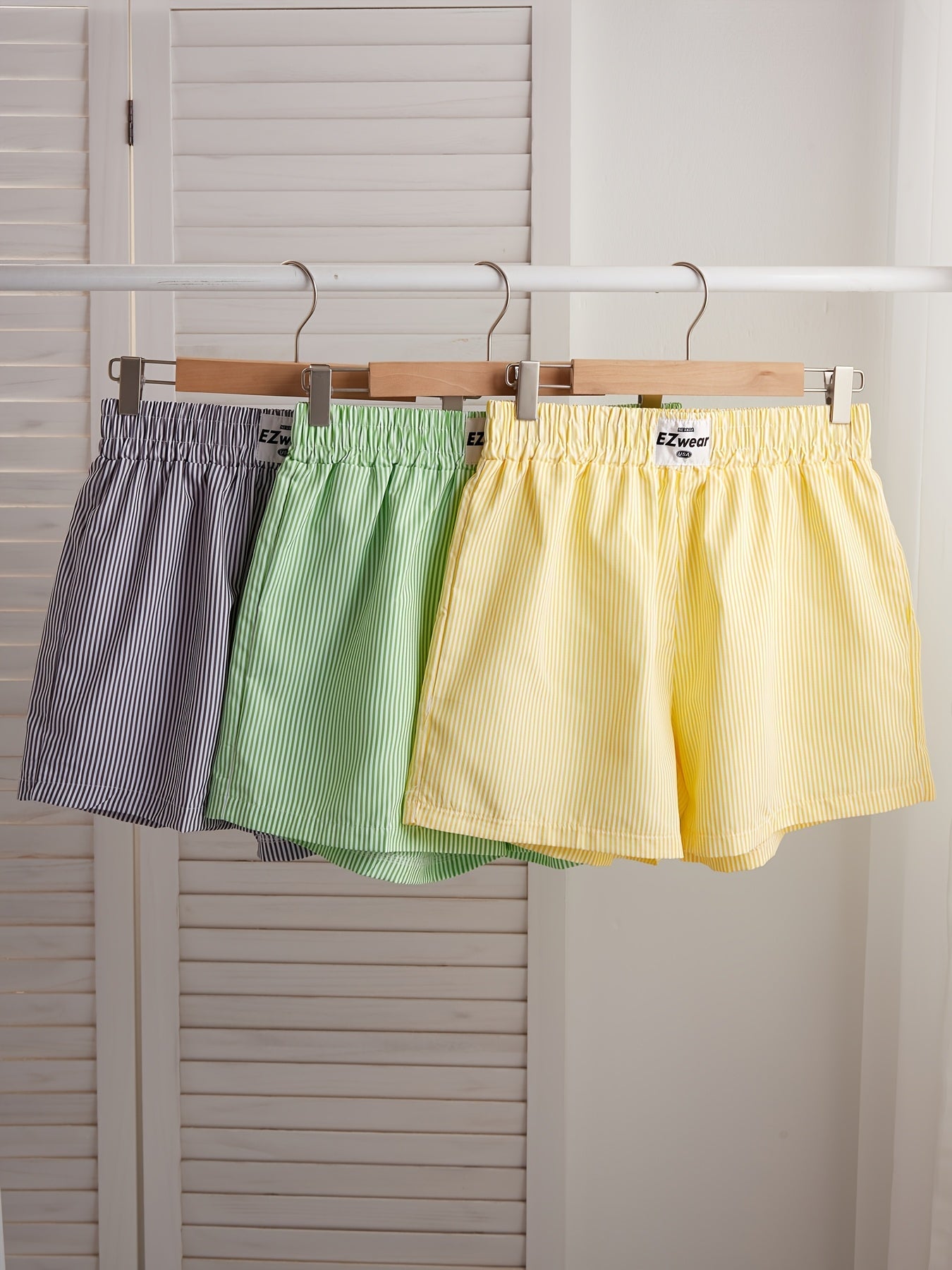 Damen Pyjama Shorts Set – Gestreifte lockere Homewear, bequem & stilvoll