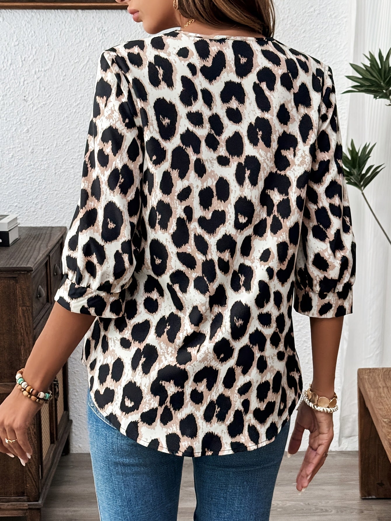 Damen Bluse mit Leopardenmuster – Eleganter Stil für Büro & Freizeit