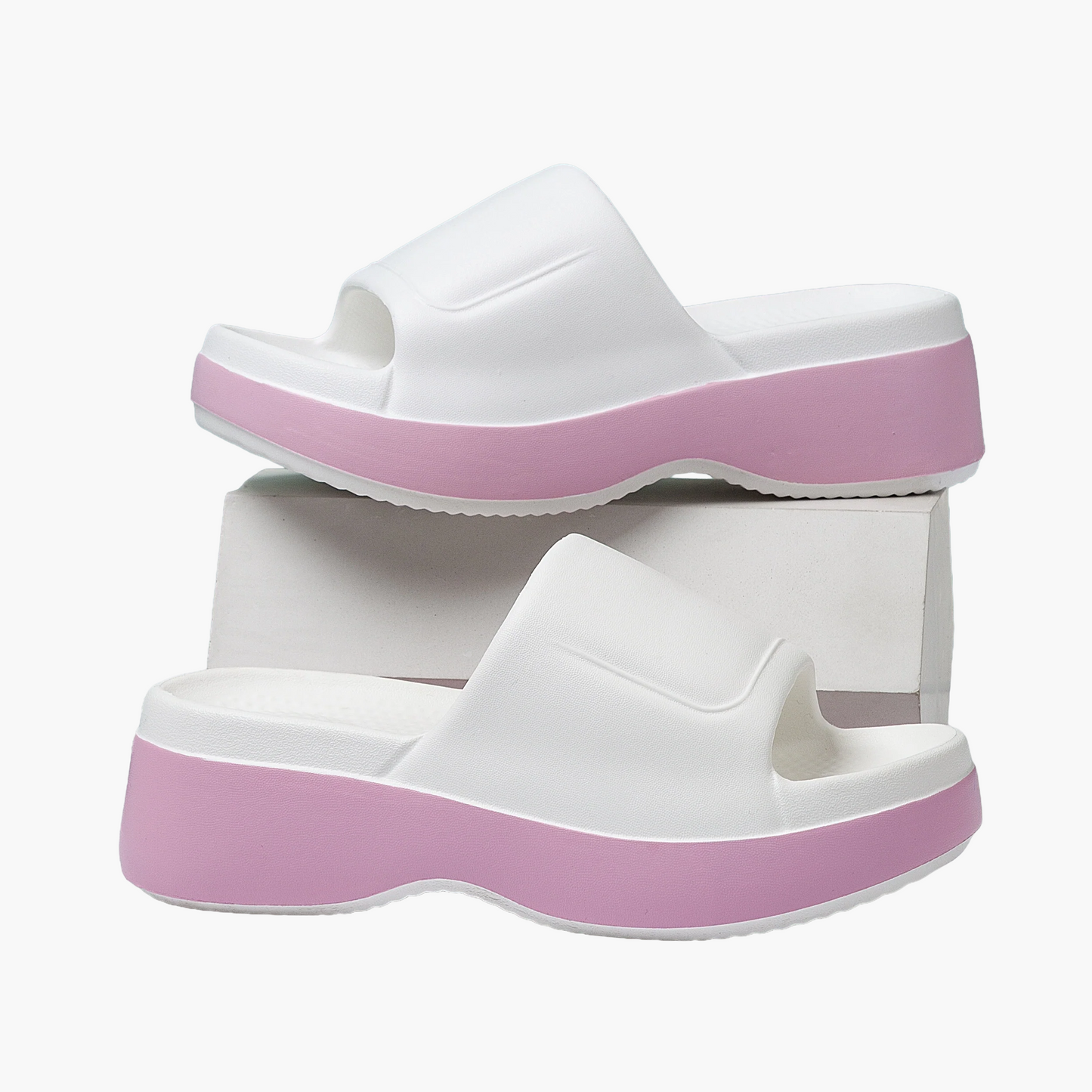 Damen Plateau-Slipper – Bequeme Sommer Hausschuhe mit offener Zehenpartie und rutschfester Sohle