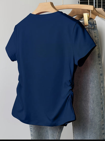 Damen T-Shirt mit Herz-Print und modernem Schnitt – Ideal für Freizeit und Alltag
